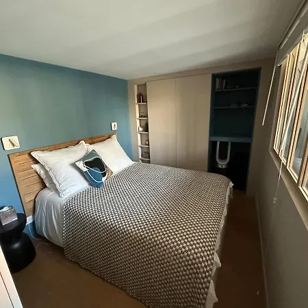 Apartmán De Charme Avec Grande Terrasse - Proche