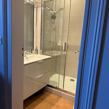 De Charme Avec Grande Terrasse - Proche *