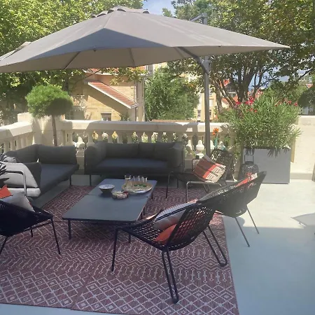 Apartmán De Charme Avec Grande Terrasse - Proche *
