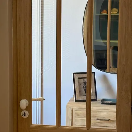 De Charme Avec Grande Terrasse - Proche *