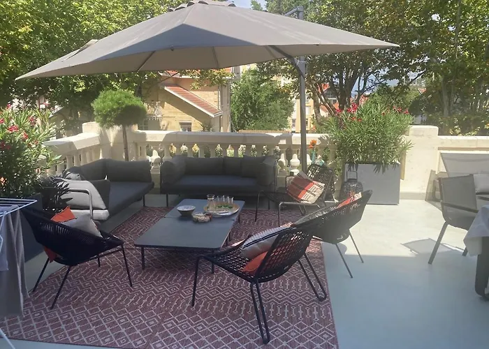 Lejlighed De Charme Avec Grande Terrasse - Proche *