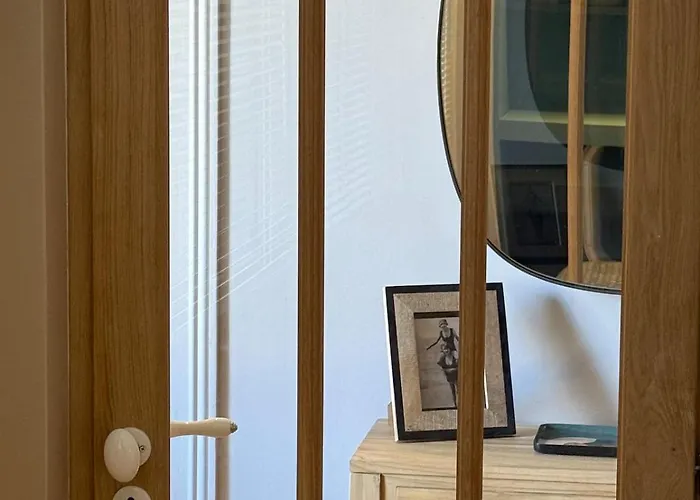 De Charme Avec Grande Terrasse - Proche *